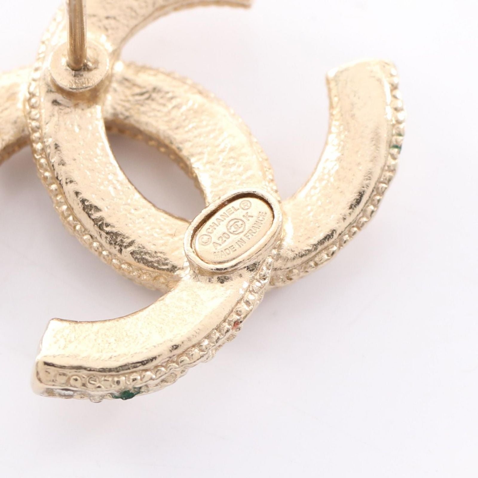 Chanel Earrings CC Logo — view 3