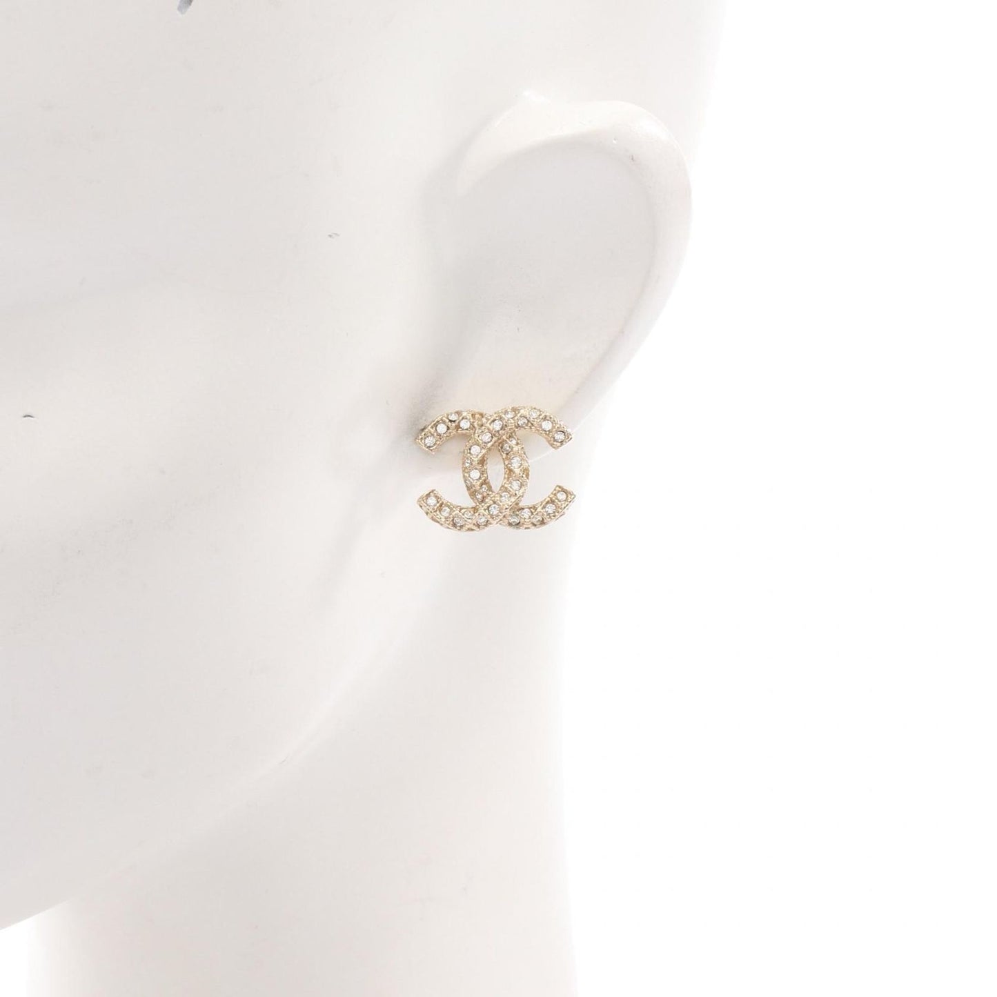 Chanel Earrings CC Logo — view 4