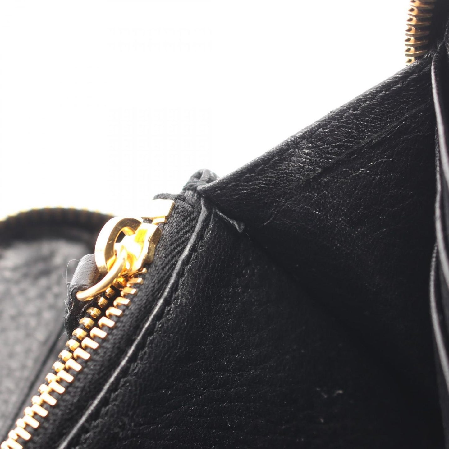 Prada Round Wallet Cervo Antic Met Black Leather — view 7