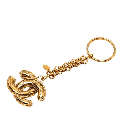Chanel CC Logo Quilted Key Holder Charm Chain Gold Plated — view 2