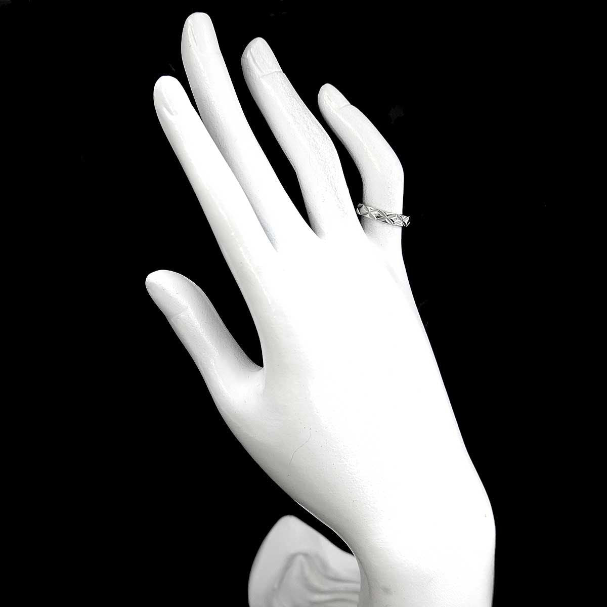 Chanel Quilted 48 Ring Pt Platinum — view 7