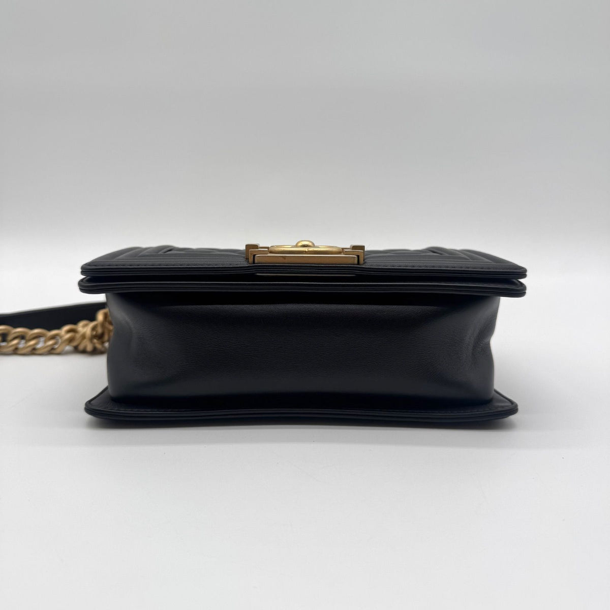Chanel Shoulder Bag Boy Lambskin CC Logo Quilted Turnlock Gold Leather Black — view 6