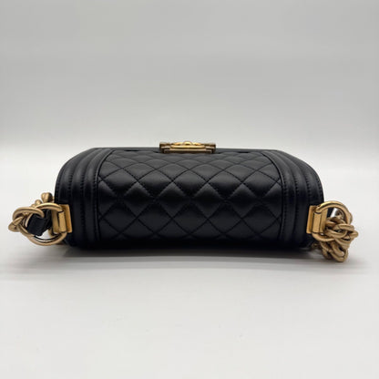 Chanel Shoulder Bag Boy Lambskin CC Logo Quilted Turnlock Gold Leather Black — view 5