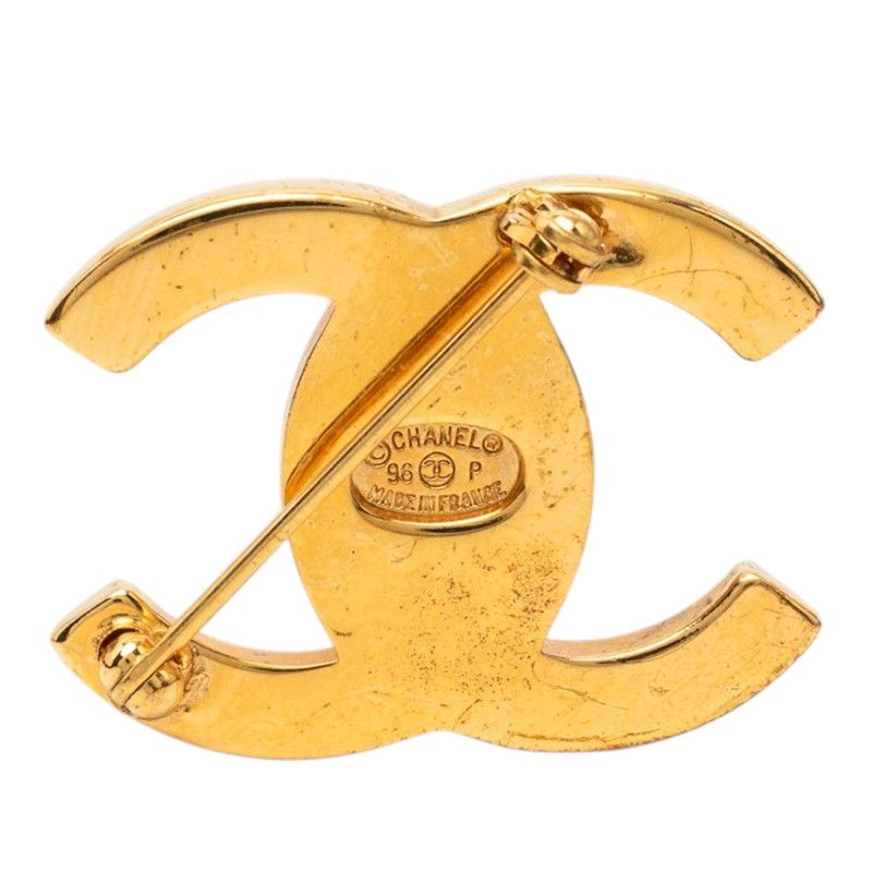 Chanel CC Logo Turnlock Brooch Vintage Gold Plated — view 2