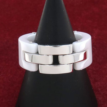 Cartier Maillon Panthere Diamond Ring White Ceramic — view 4