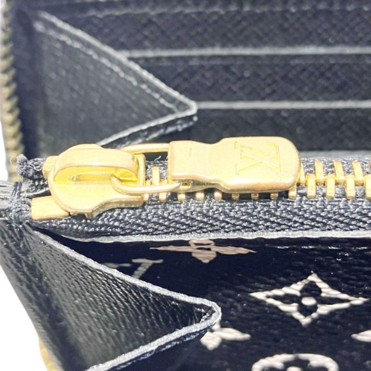 Louis Vuitton Zippy Wallet LV Crafty — view 8