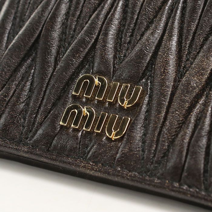 Miu Miu Miu Leather Fold Wallet Matelasse Bifold Lambskin — view 5