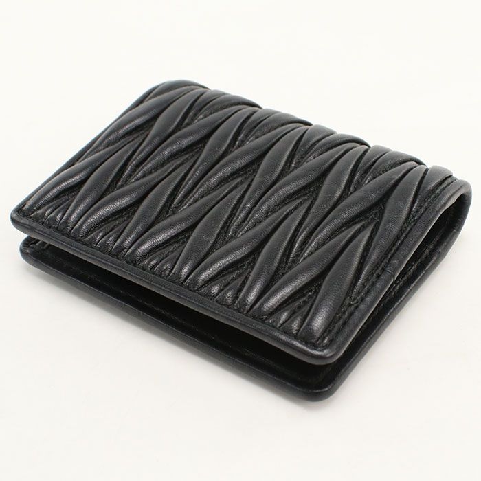 Miu Miu Miu Matelasse Bifold Wallet Lambskin — view 2