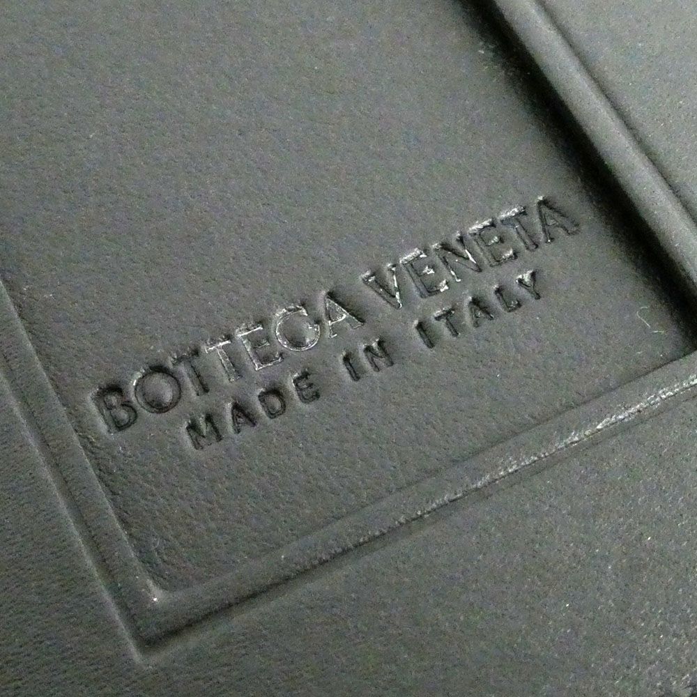 Bottega Veneta Intrecciato Badge Holder Calf Black Card — view 5