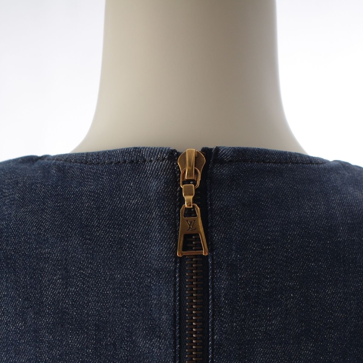 Louis Vuitton Stretch Denim Wave Line Contrast Short Sleeve Dress Indigo 34 — view 7
