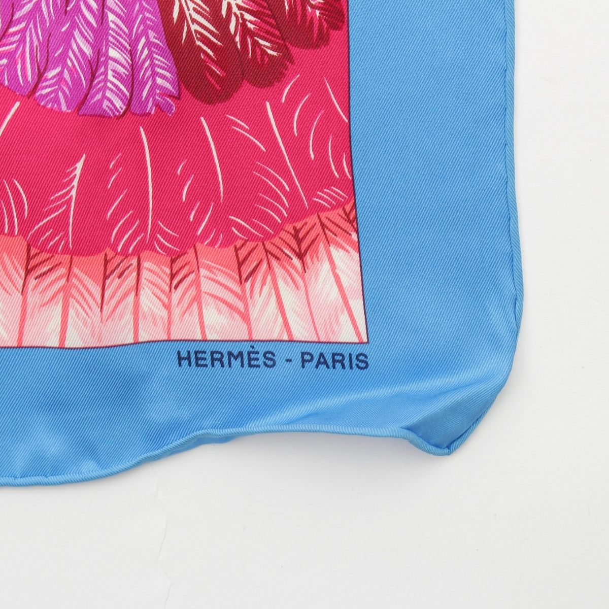 Hermes Carre 70 Silk Brazil II Feather Scarf Pink — view 7
