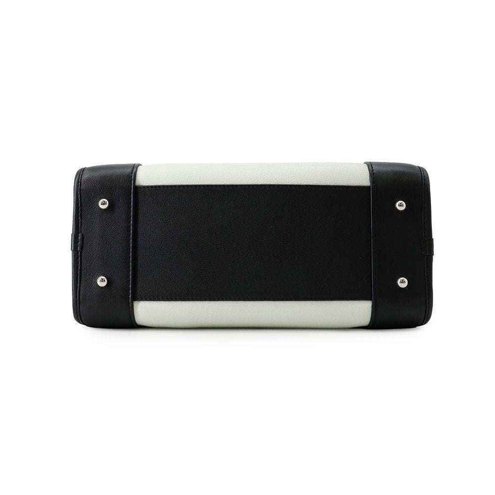 Loewe Handbag Amazona 28 Limited Edition Bicolor Leather White Black — view 3