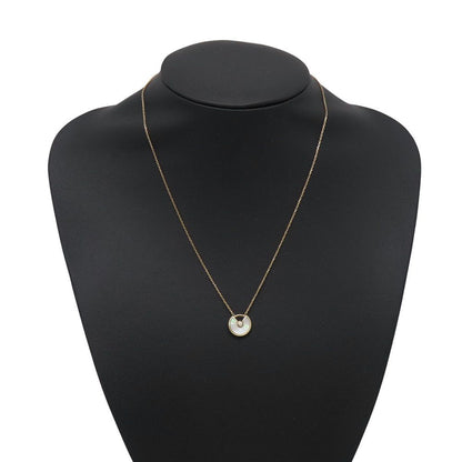 Cartier Necklace Amulet de XS Mother of Pearl Diamond 18k Yellow Gold Pendant — view 4