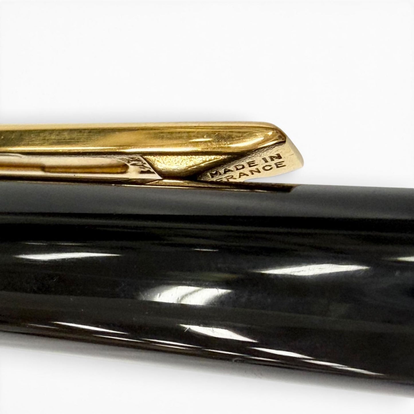 Cartier Trinity Twist Ballpoint Pen Black Gold Handwriting Confirmed — view 7