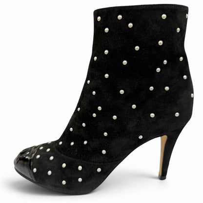 Chanel Suede Leather CC Logo Pearl Decoration Ankle Boots Black — view 5