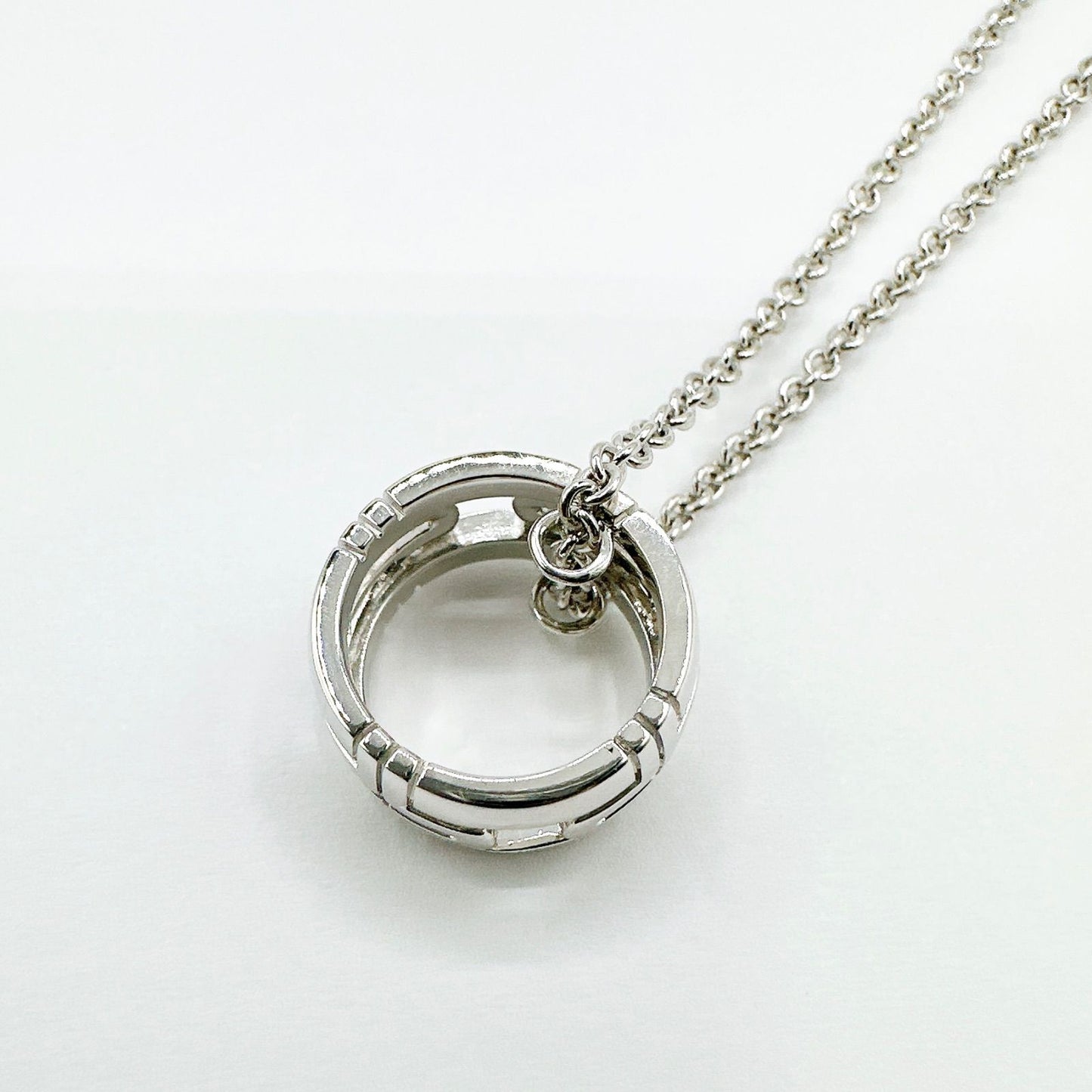 Bvlgari Parentesi White Gold Necklace — view 2