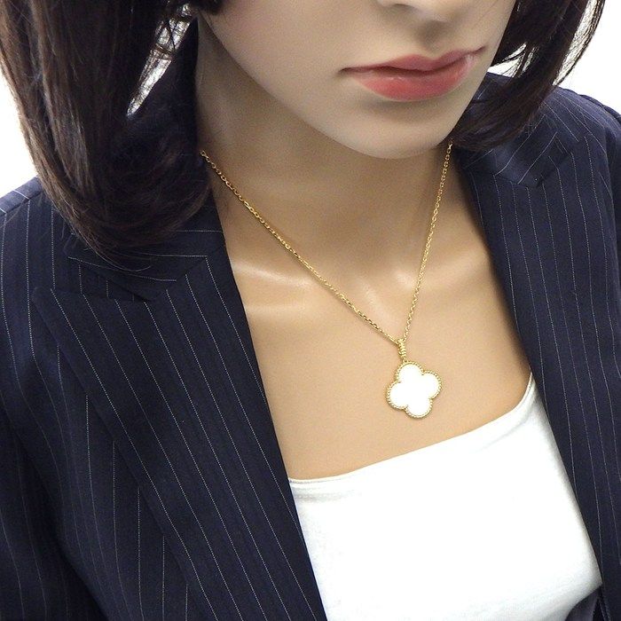Van Cleef & Arpels Long Necklace Magic Alhambra White Shell 18k Yellow Gold — view 7