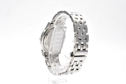 Gucci Watch Quartz Silver Dial Roman Index Date Stainless Steel — view 7