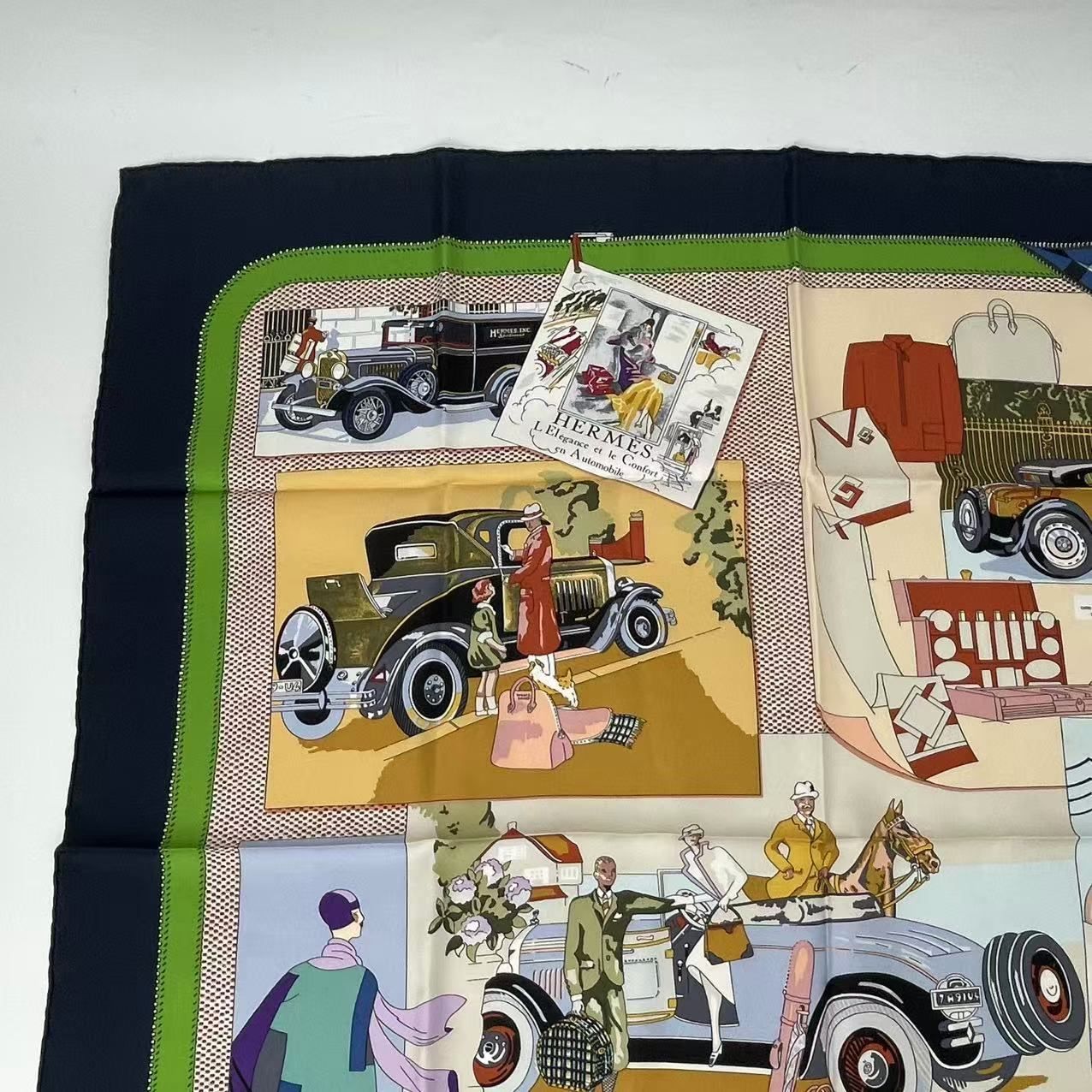 Hermes Scarf Carre 90 Comfort en Automobile Silk Multicolor — view 2