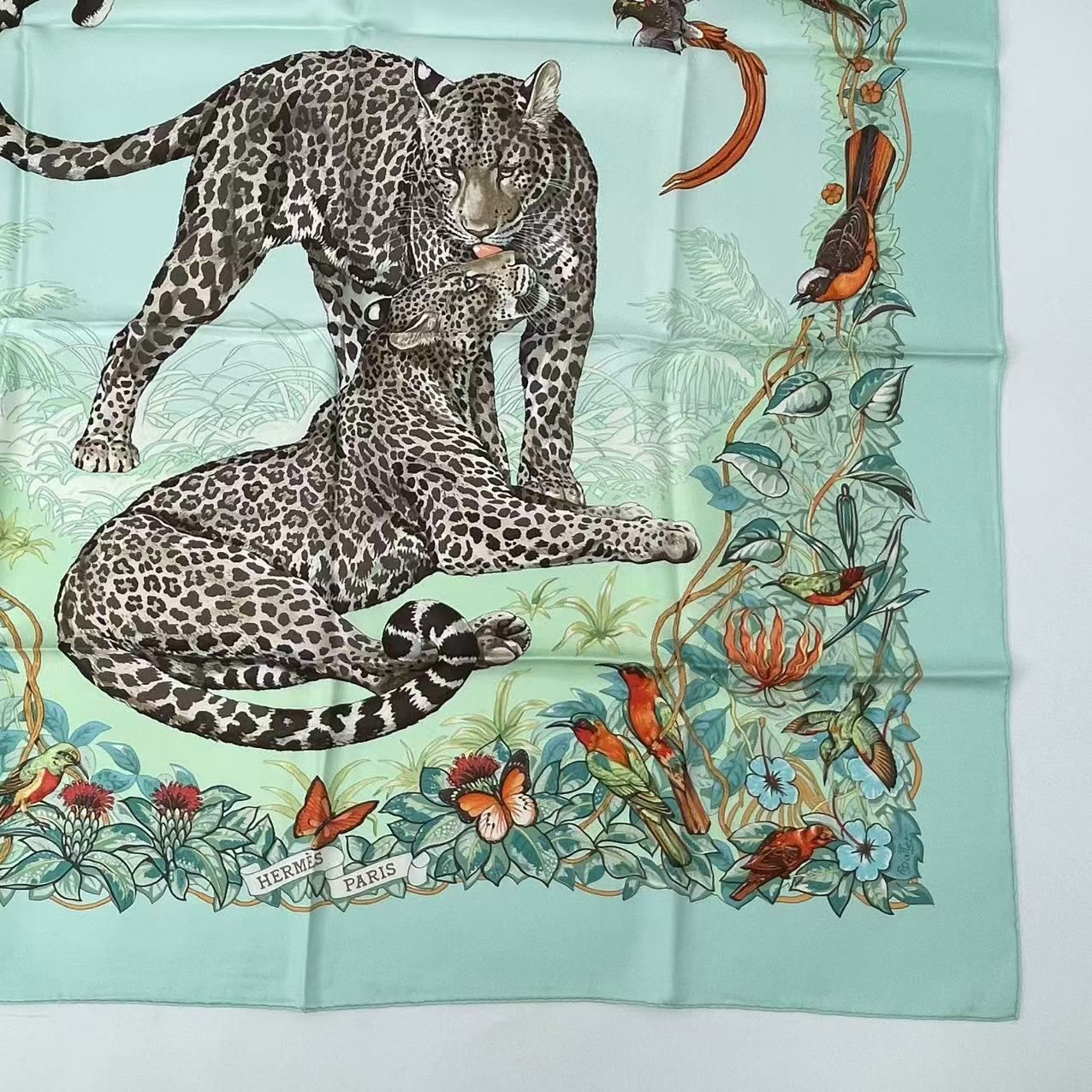 Hermes Scarf Carre 90 Dip Dye Jungle Love Silk Green — view 5