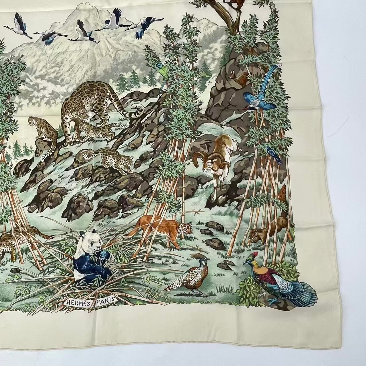 Hermes Carre 90 Sichuan Silk Scarf White — view 5