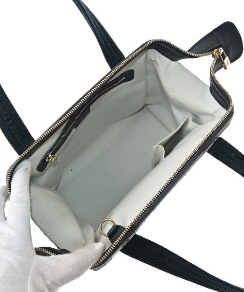 Louis Vuitton Handbag Gray — view 3