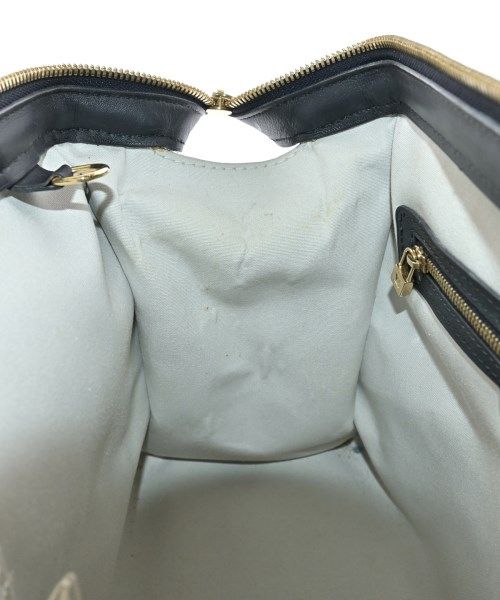 Louis Vuitton Handbag Gray — view 5