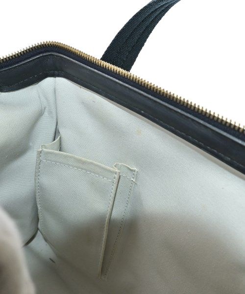 Louis Vuitton Handbag Gray — view 6