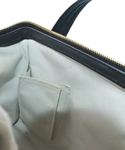 Louis Vuitton Handbag Gray — view 6