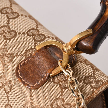 Gucci Bamboo Vintage Shoulder Bag GG Canvas Brown Beige Turnlock — view 6