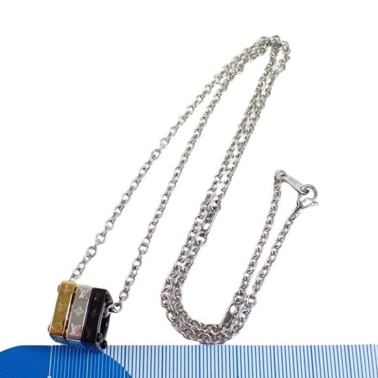 Louis Vuitton Pendant Monogram Gold Silver Black Metal