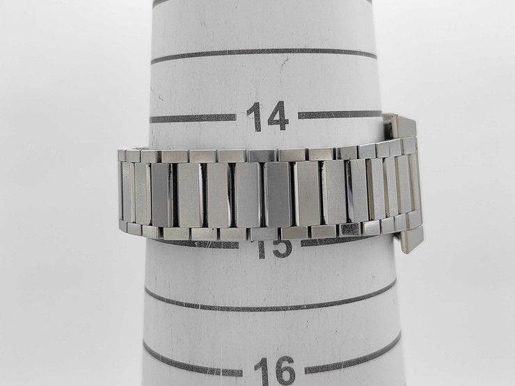 Gucci Watch Sherry Line Silver Stainless Steel 2 Hand Quartz — view 8