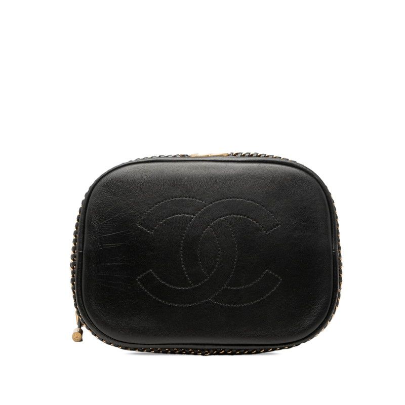 Chanel Chevron V-Stitch CC Logo Chain Shoulder Bag Black Lambskin — view 3
