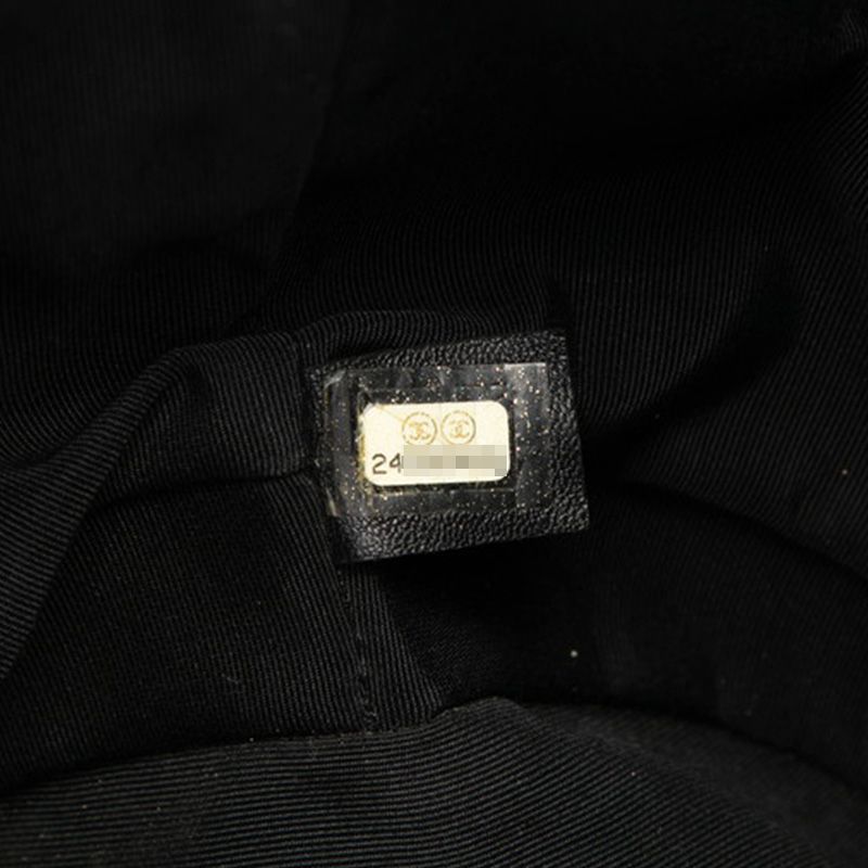 Chanel Chevron V-Stitch CC Logo Chain Shoulder Bag Black Lambskin — view 6