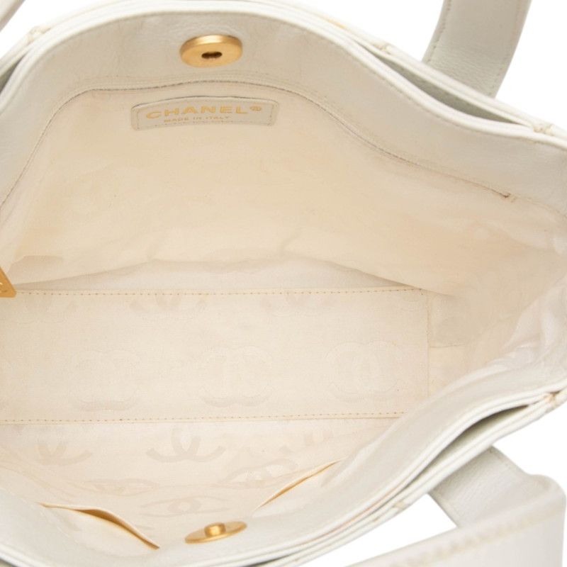 Chanel CC Logo Wild Stitch Tote White Leather — view 4