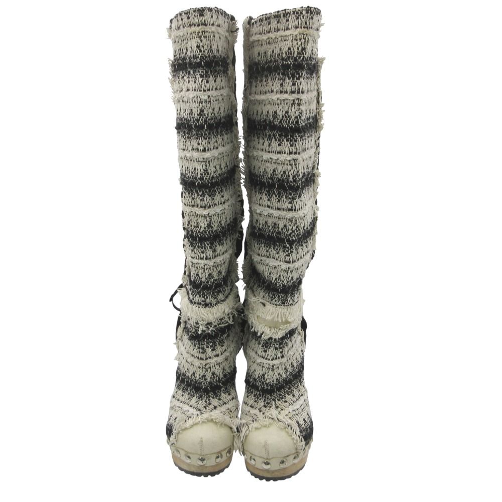 Chanel Boots Long Tweed Rabbit Fur CC Logo Wood Heels White — view 2