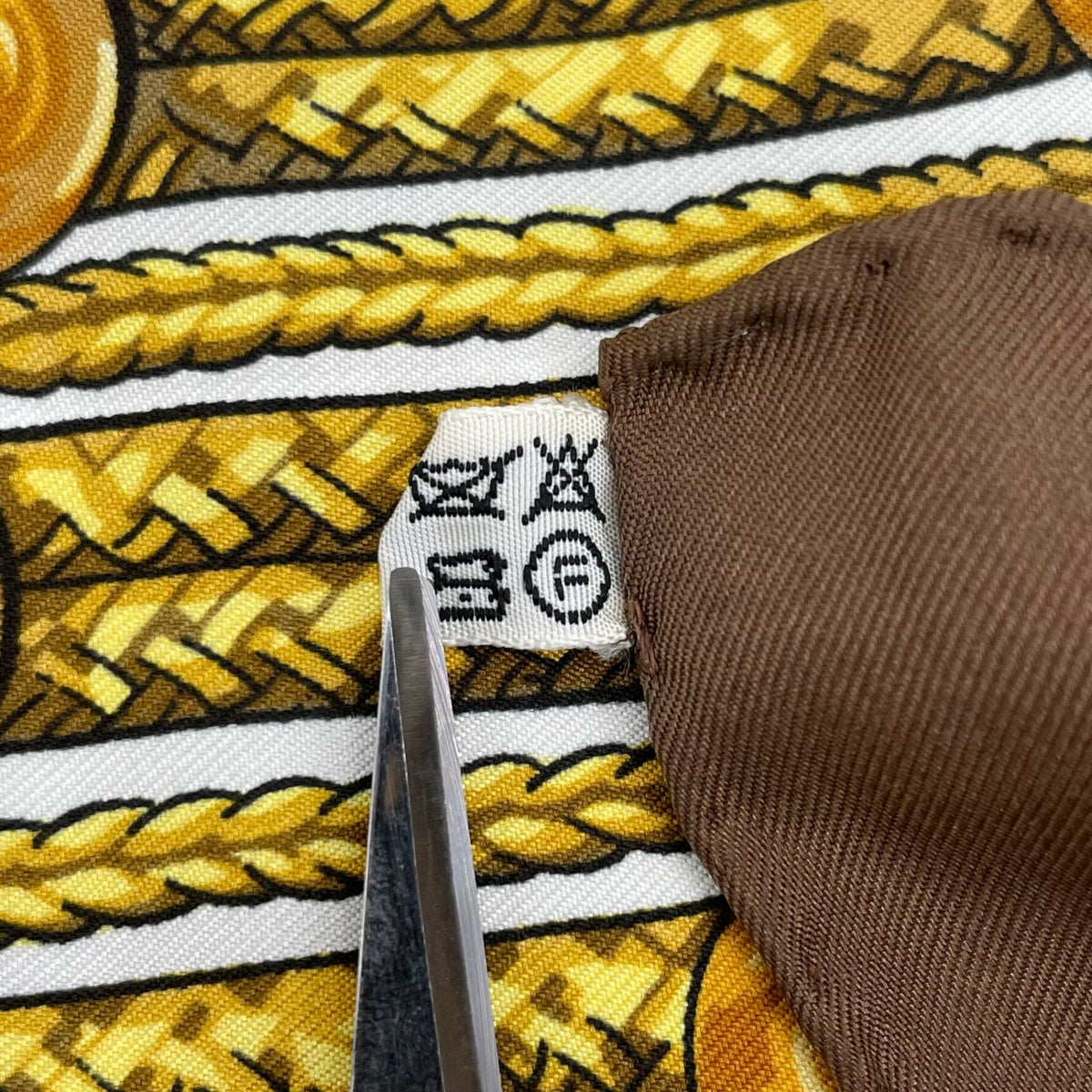 Hermes Carre 90 Brandebourgs Scarf Silk — view 7