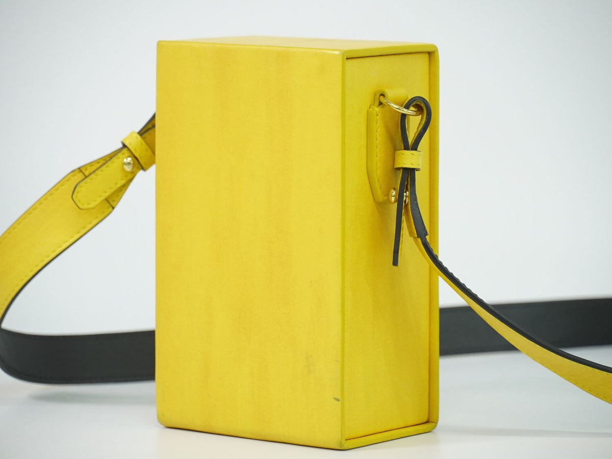 Fendi Box Vertical Shoulder Bag Pochette Leather Yellow — view 2