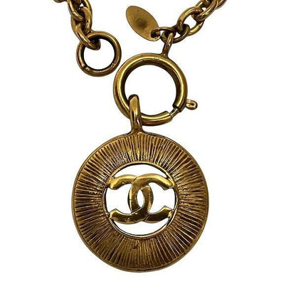 Chanel CC Logo Necklace Gold