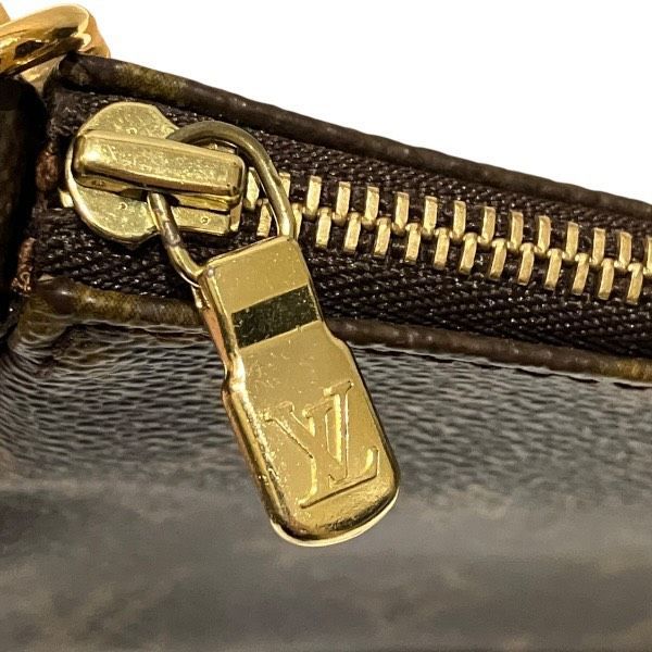 Louis Vuitton Monogram Pochette Bag Handbag — view 6