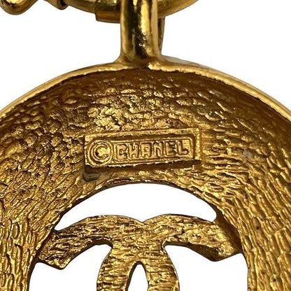 Chanel CC Logo Necklace Gold — view 6