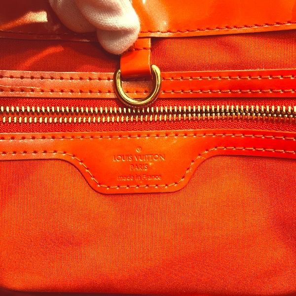 Louis Vuitton Vernis Wilshire PM Bag Handbag — view 4