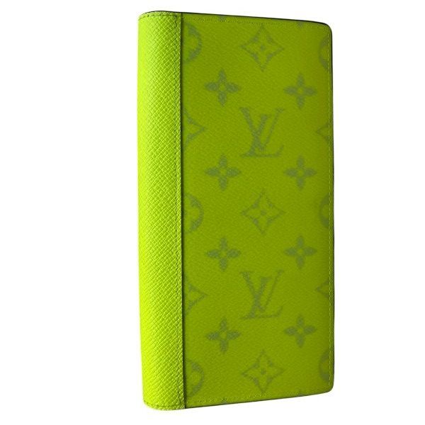 Louis Vuitton Taigarama Portefeuille Brazza NM Wallet — view 2