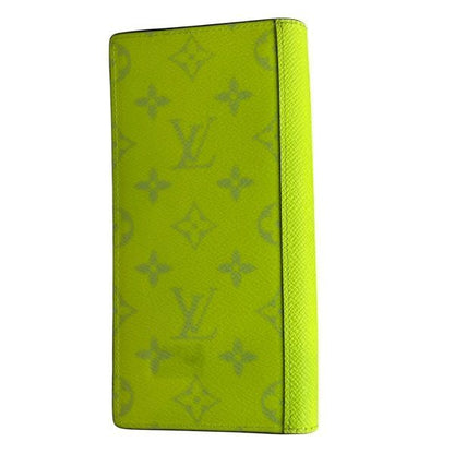 Louis Vuitton Taigarama Portefeuille Brazza NM Wallet
