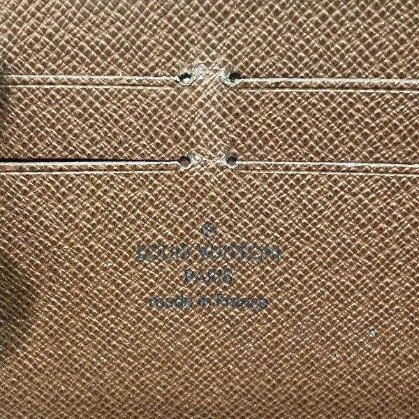 Louis Vuitton Monogram Zippy Wallet — view 4