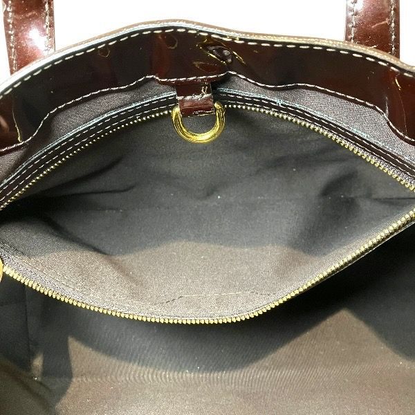 Louis Vuitton Monogram Vernis Wilshire PM Bag Handbag — view 8
