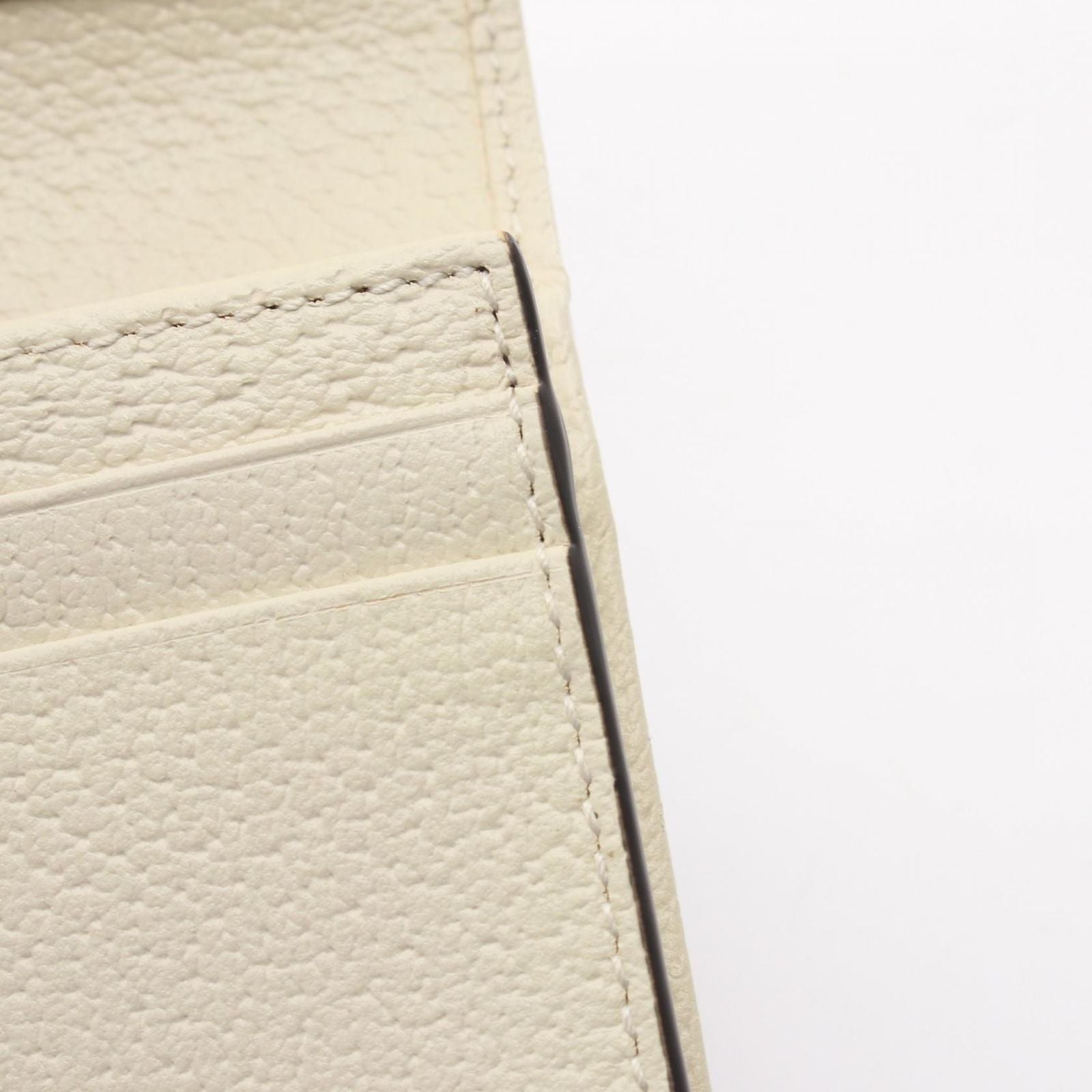 Gucci Bifold Wallet Pikarar GG Supreme Beige Pink White Animal Print — view 6