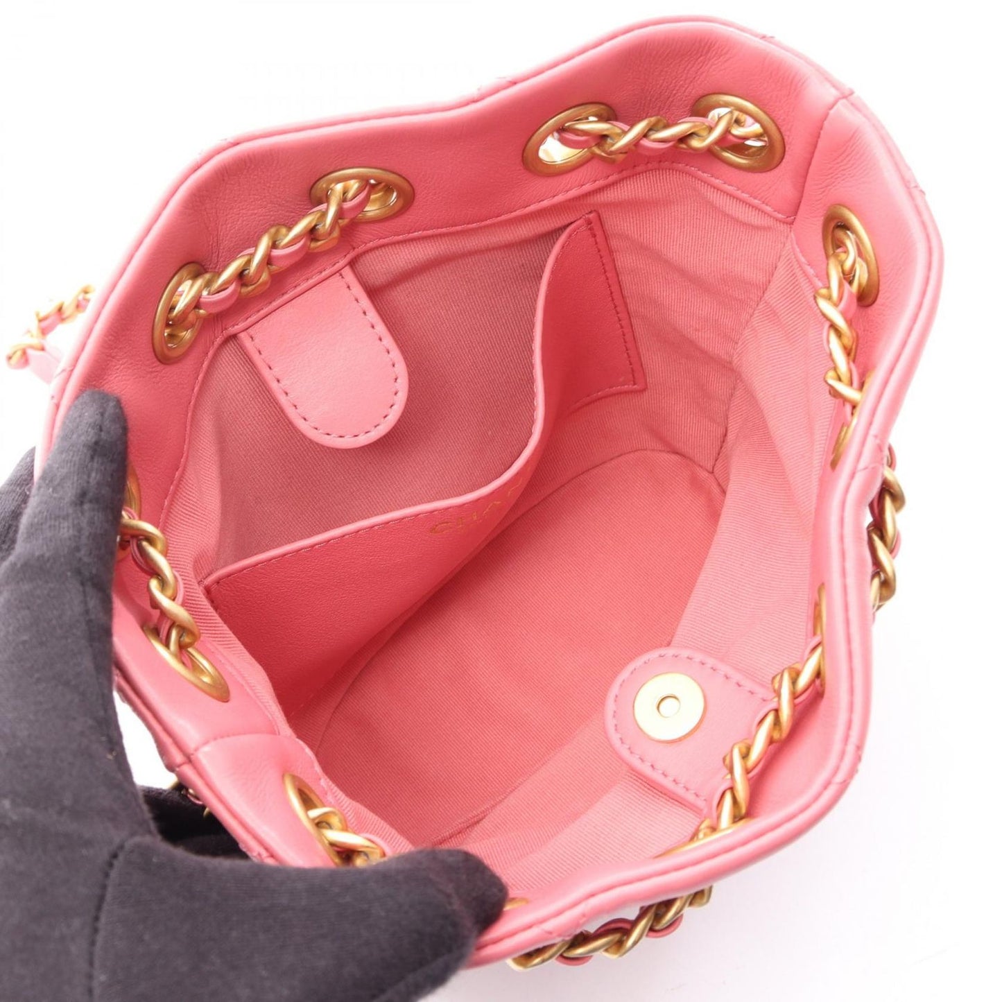 Chanel Shoulder Bag Quilted Pink Lambskin Small Bucket Chain — view 3