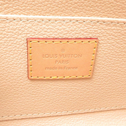 Louis Vuitton Pouch White — view 6