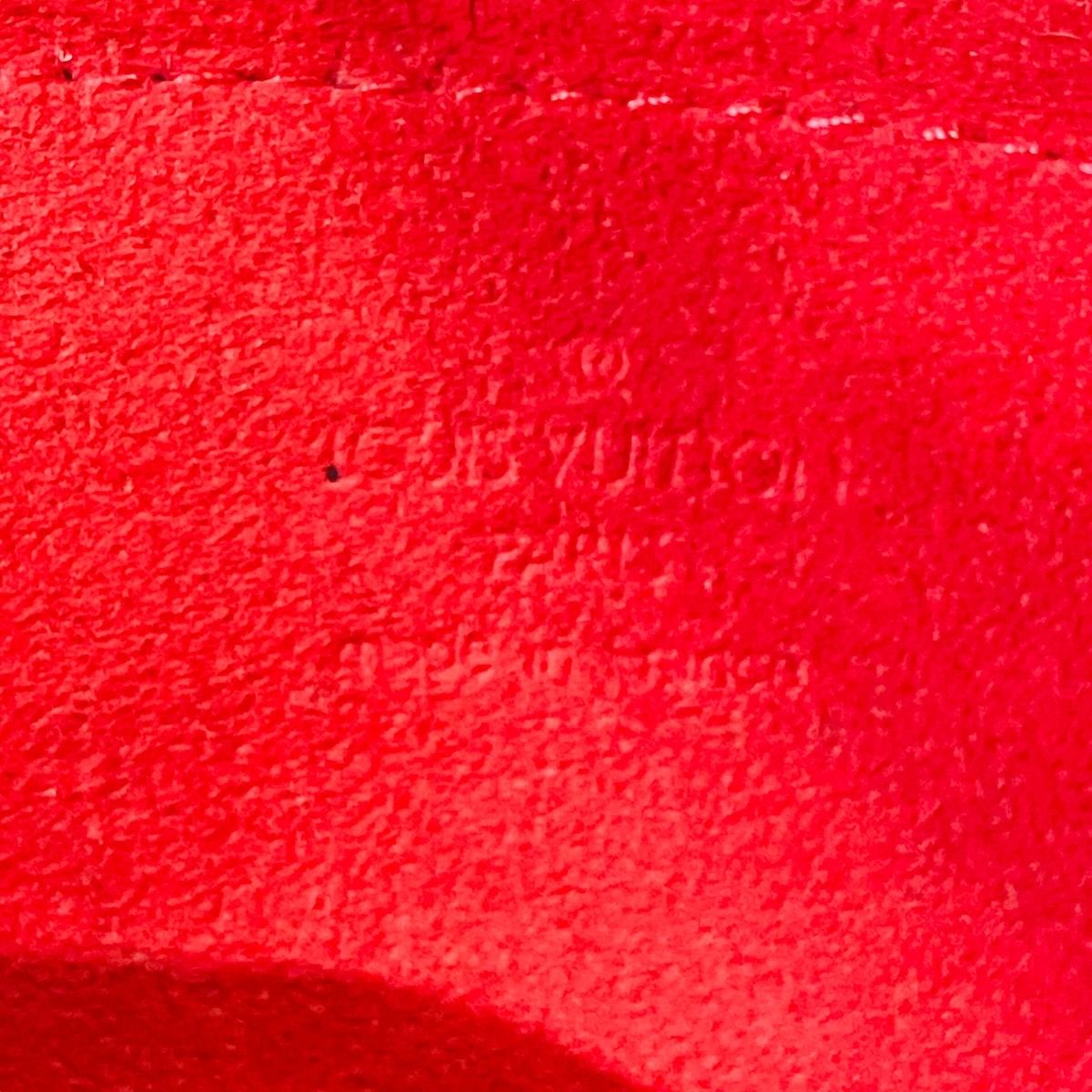 Louis Vuitton Ravello GM Damier Line Shoulder Bag Canvas — view 4